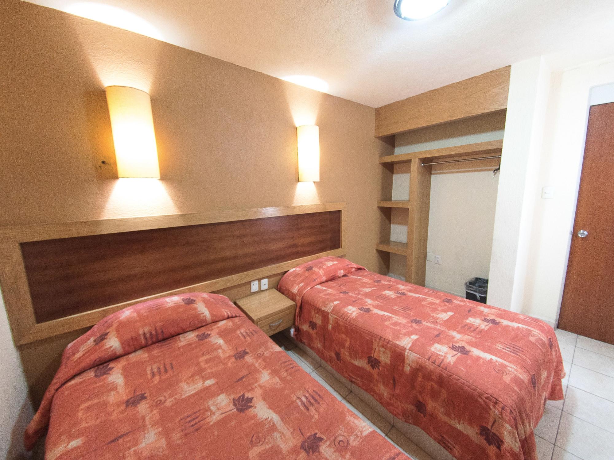 Hotel Qualitel Centro Historico 모렐리아 외부 사진
