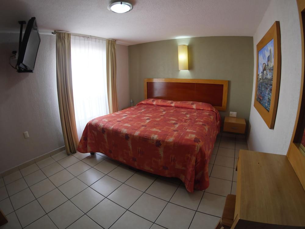 Hotel Qualitel Centro Historico 모렐리아 외부 사진