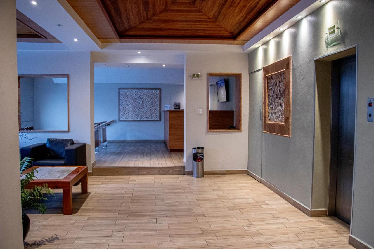 Hotel Qualitel Centro Historico 모렐리아 외부 사진