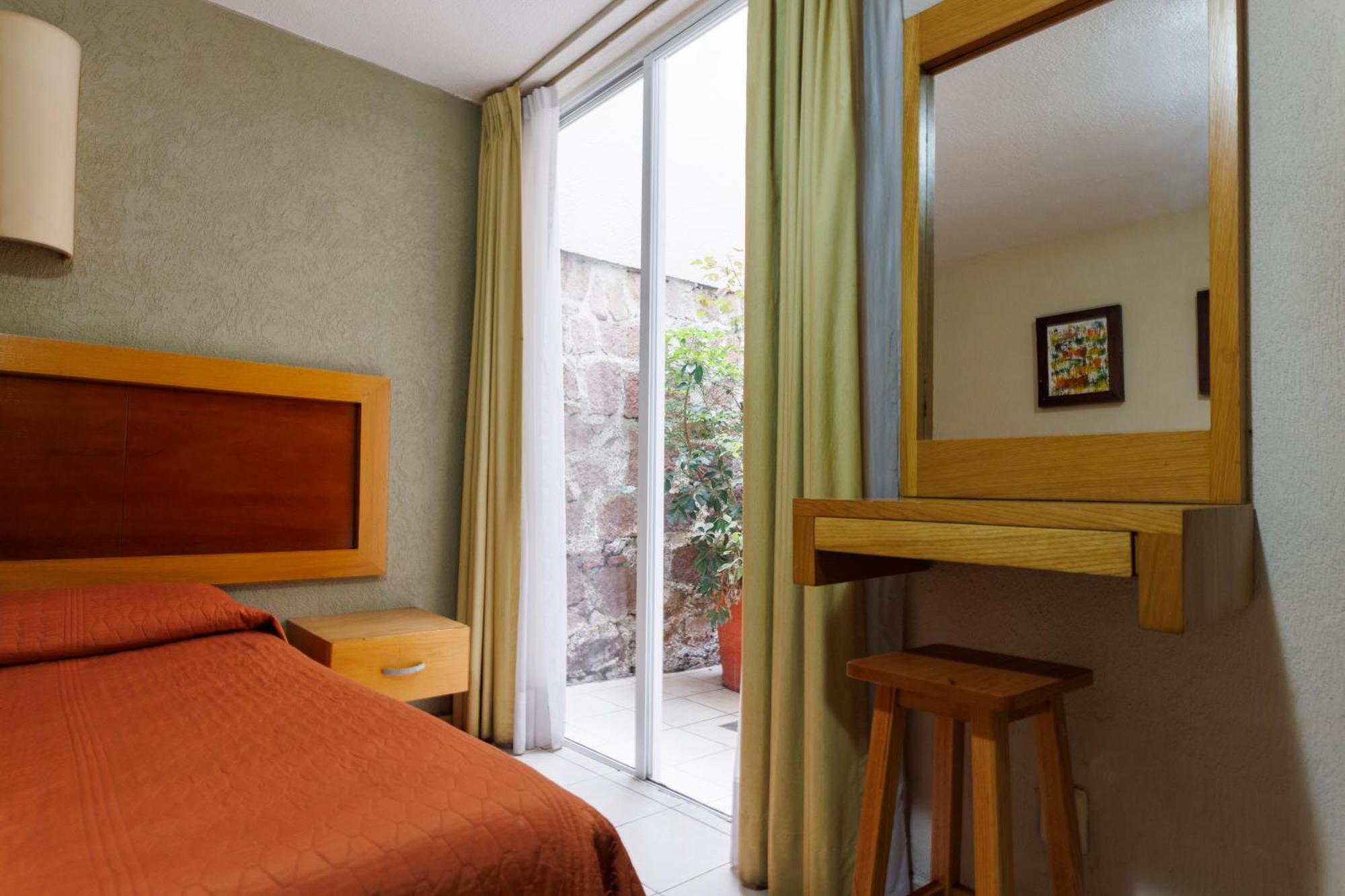 Hotel Qualitel Centro Historico 모렐리아 외부 사진