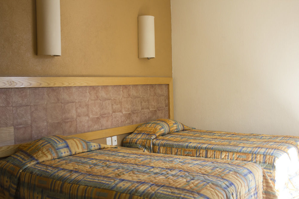 Hotel Qualitel Centro Historico 모렐리아 외부 사진
